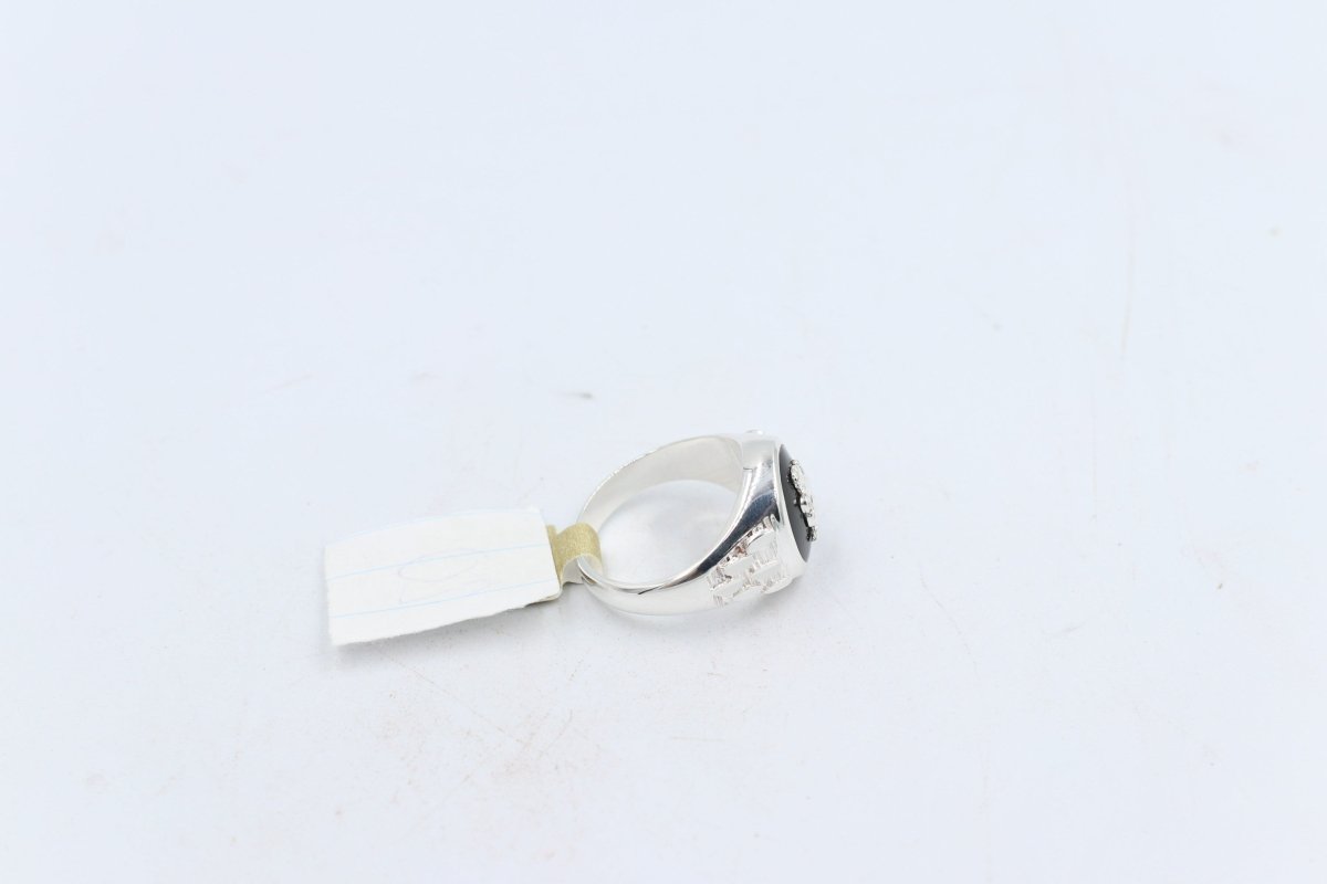 Stg Silver Mens Onyx ring with Stg silver Lion