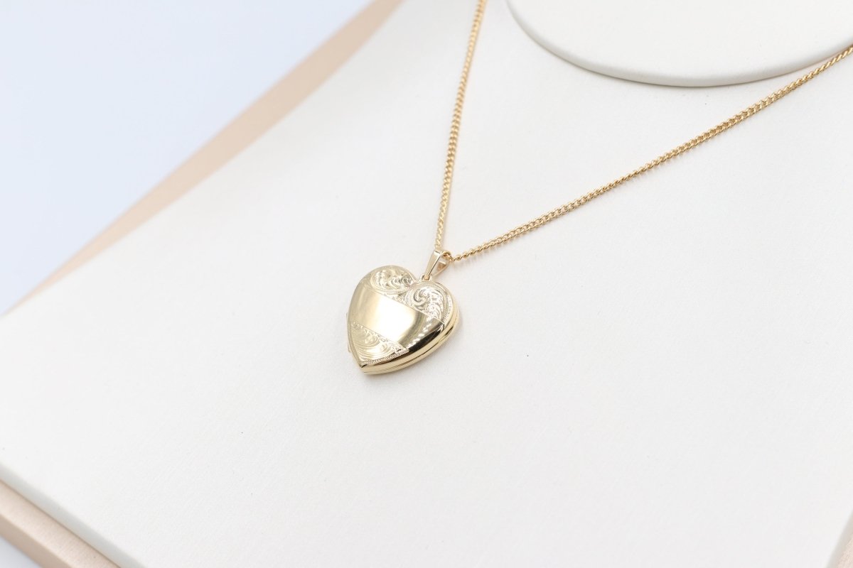 9ct Gold Heart Locket