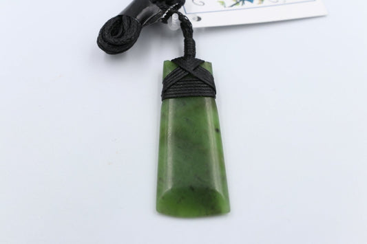 New Zealand Greenstone Polished Toki WK41