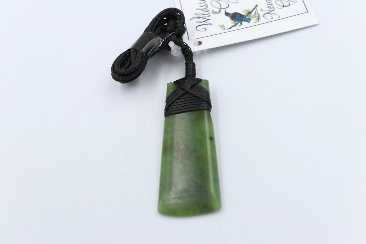 New Zealand Greenstone Polished Toki WK41