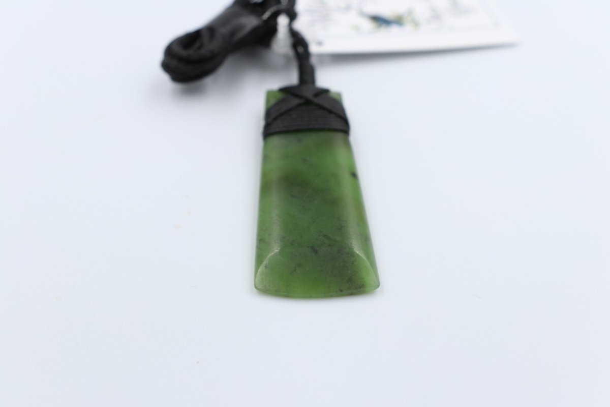 New Zealand Greenstone Polished Toki WK41