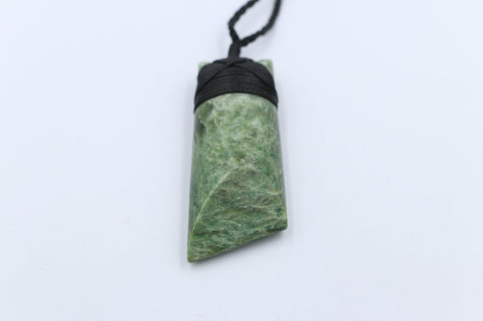New Zealand Greenstone Hei Toki Kahurangi Stone