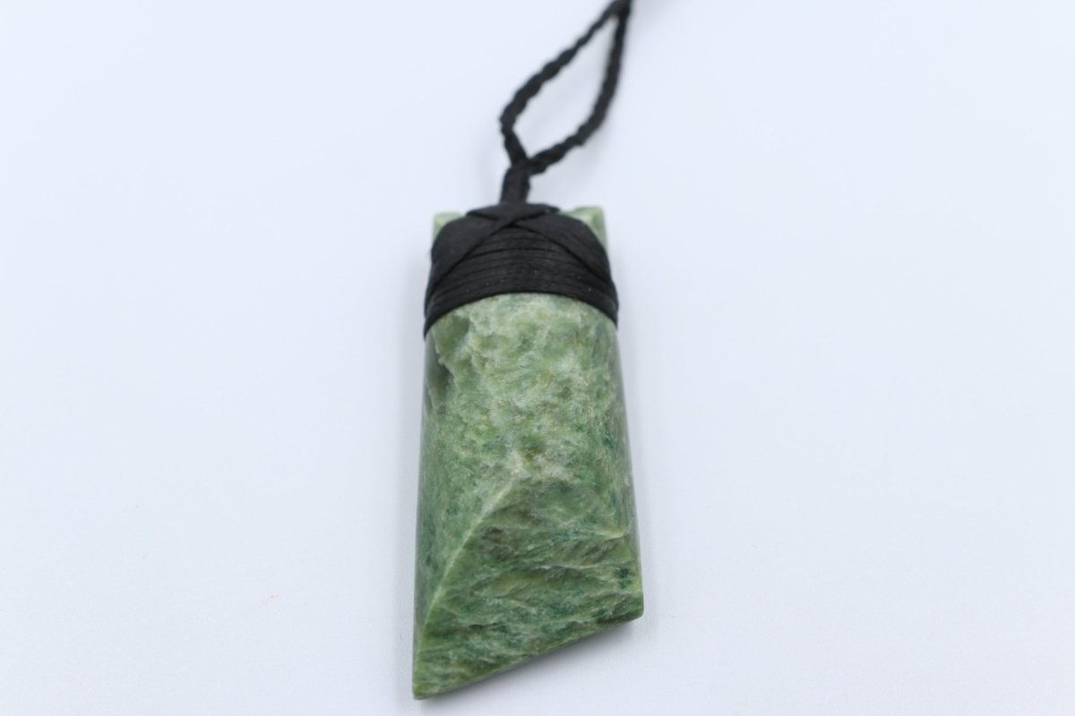New Zealand Greenstone Hei Toki Kahurangi Stone