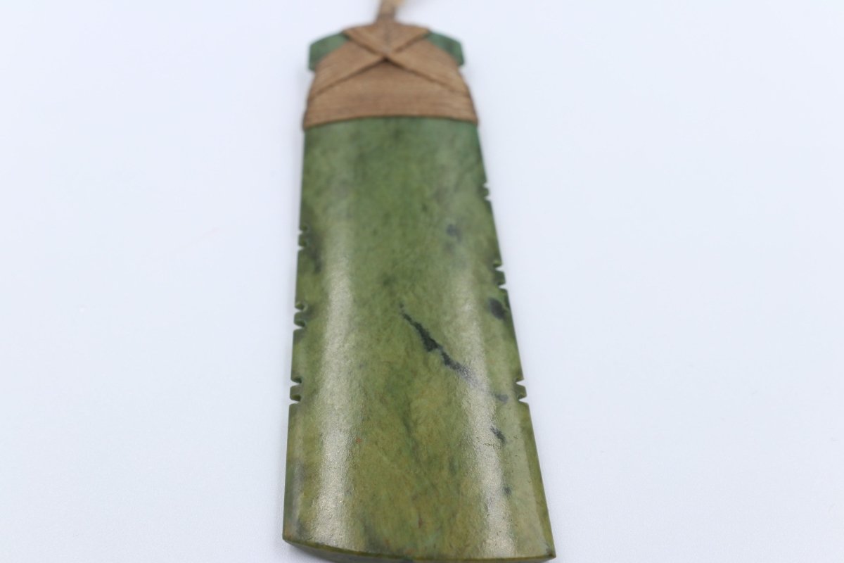 New Zealand Greenstone Hei Toki Raukaraka Stone