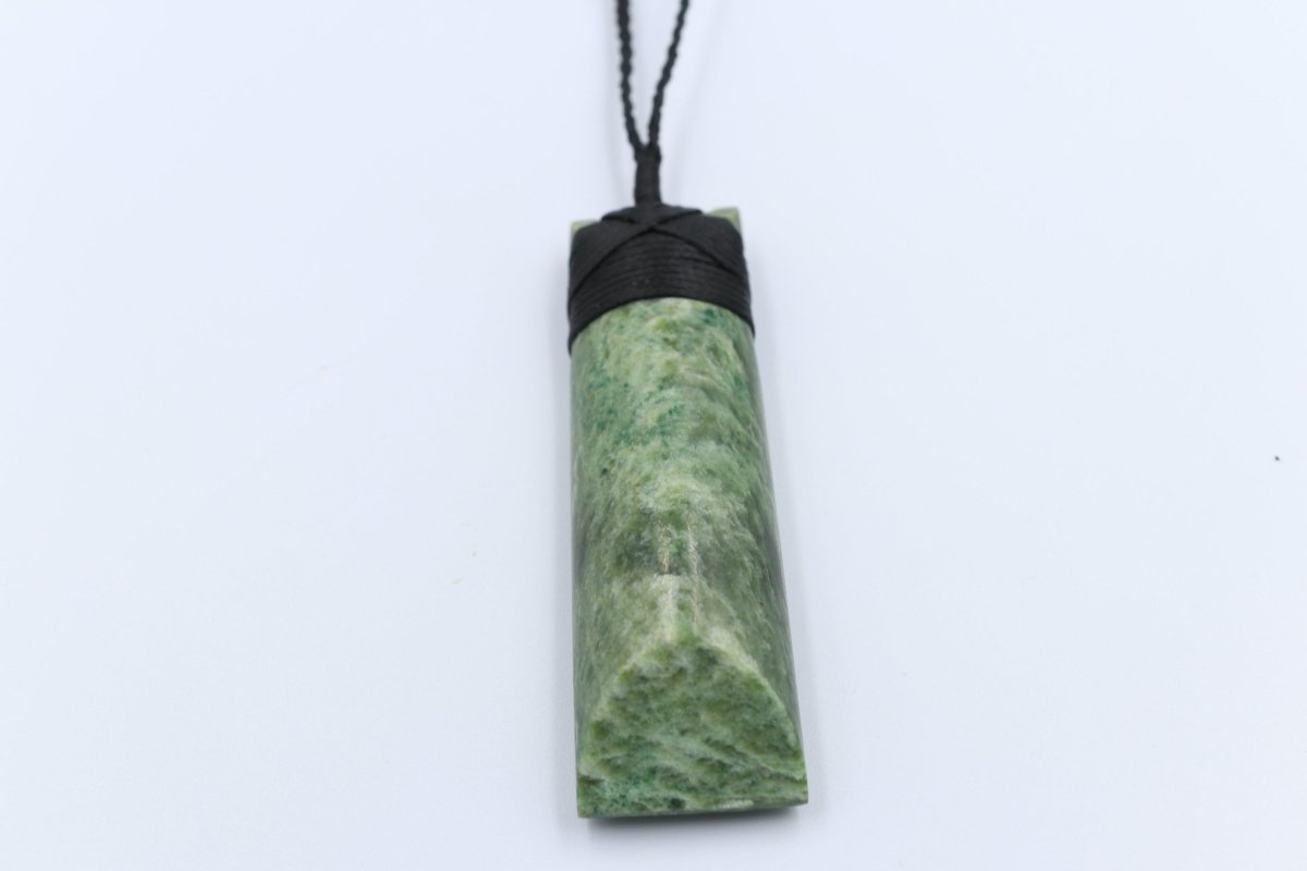 New Zealand Greenstone Hei Toki Kahurangi Stone