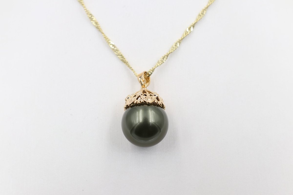 18ct Gold Plated Faux Pearl Pendent