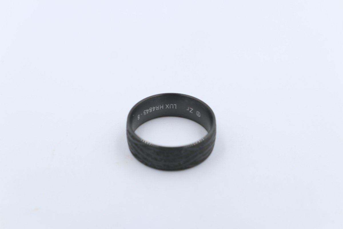 Zirconium Laser patterned ring HR4845/8