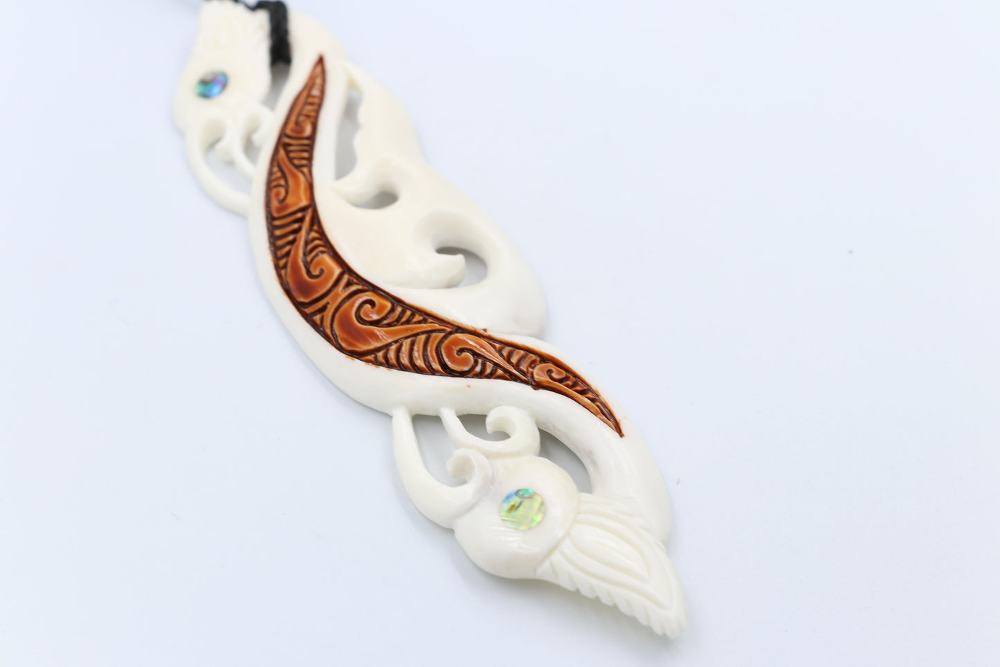 XL Bone Manaia Pendant BPXL007