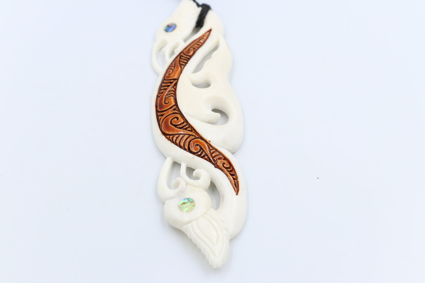 XL Bone Manaia Pendant BPXL007