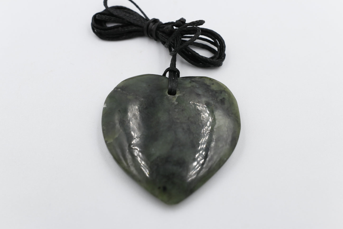 New Zealand Greenstone Heart 40mm HPH40