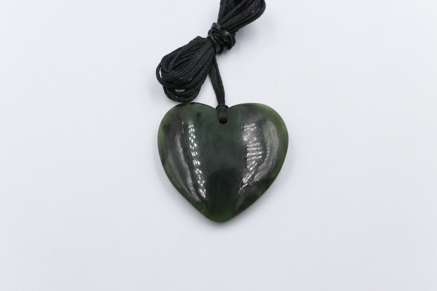 New Zealand Greenstone Heart 30mm