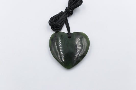 New Zealand Greenstone Heart 30mm