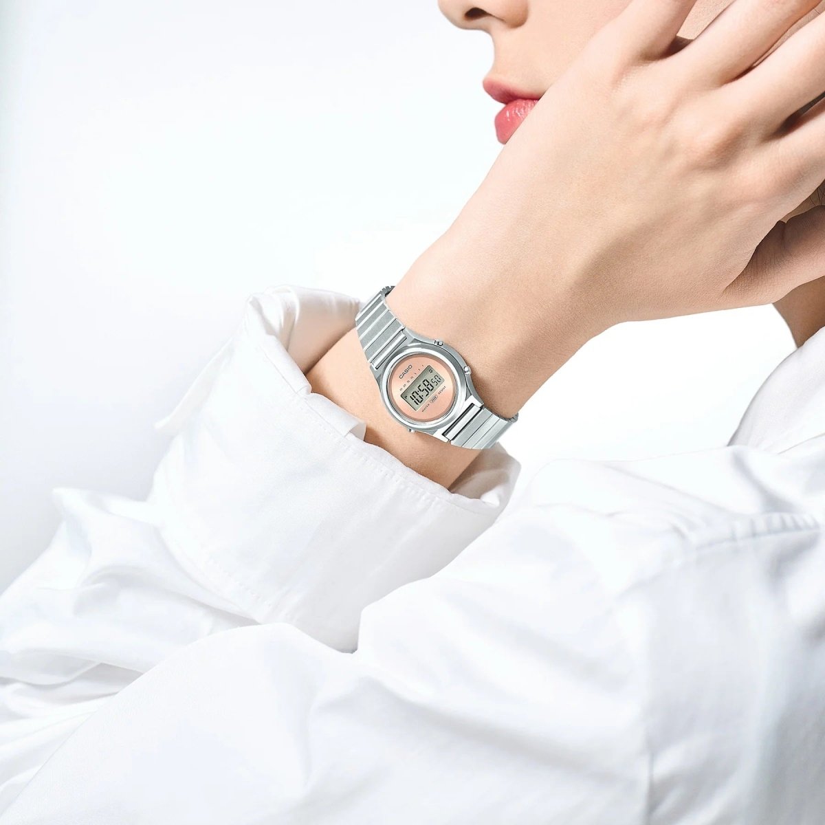 Casio ladies Digital watch LA700WE-4A