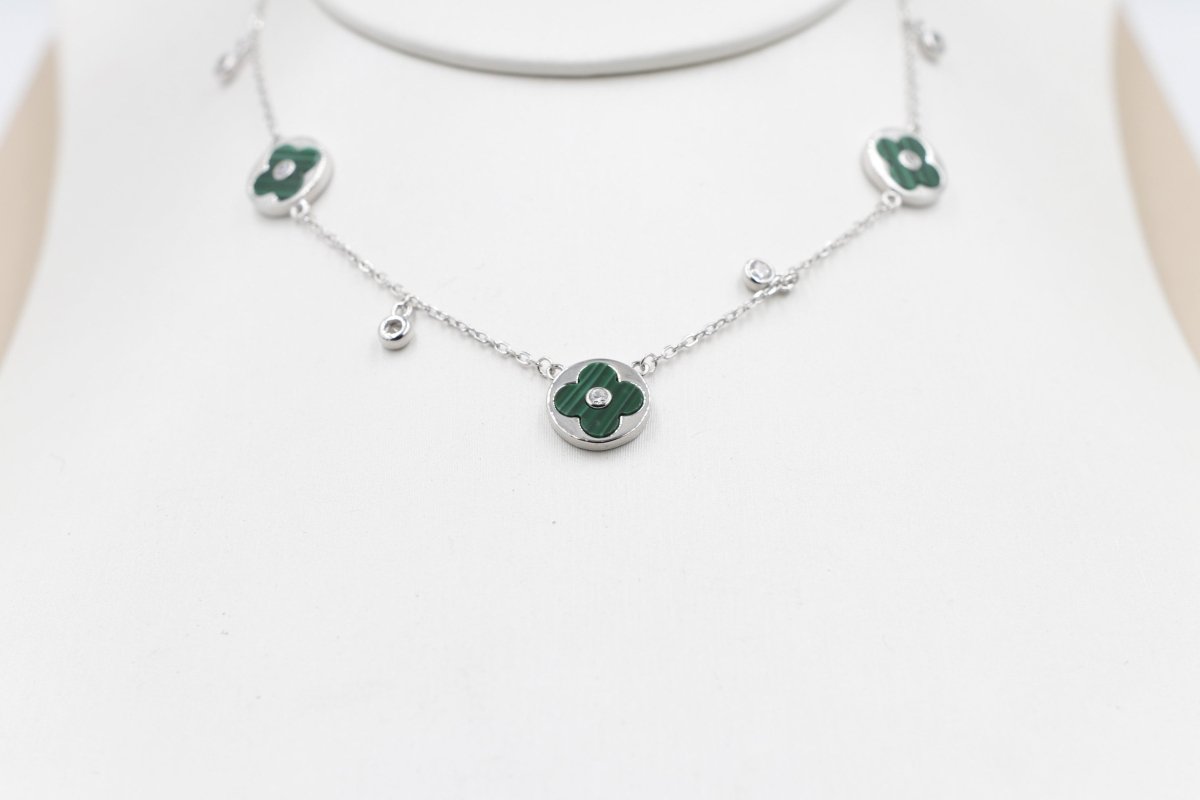 Stg Silver Necklace with Green Motif IRA14