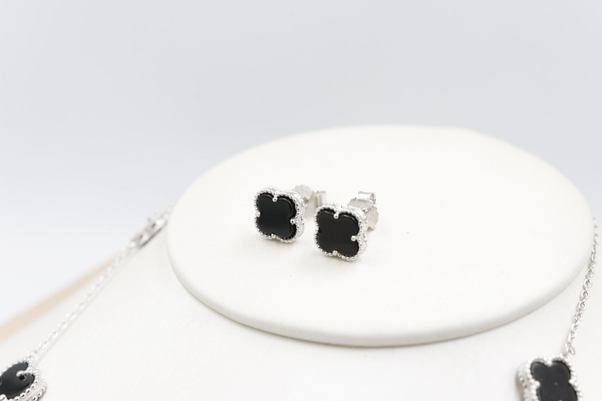 Stg Silver Necklace and Earring set with Black Motif IRA01