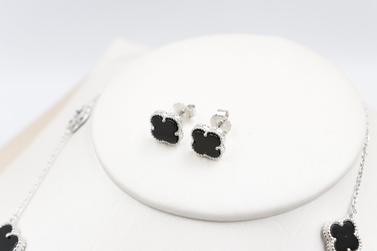 Stg Silver Necklace and Earring set with Black Motif IRA01