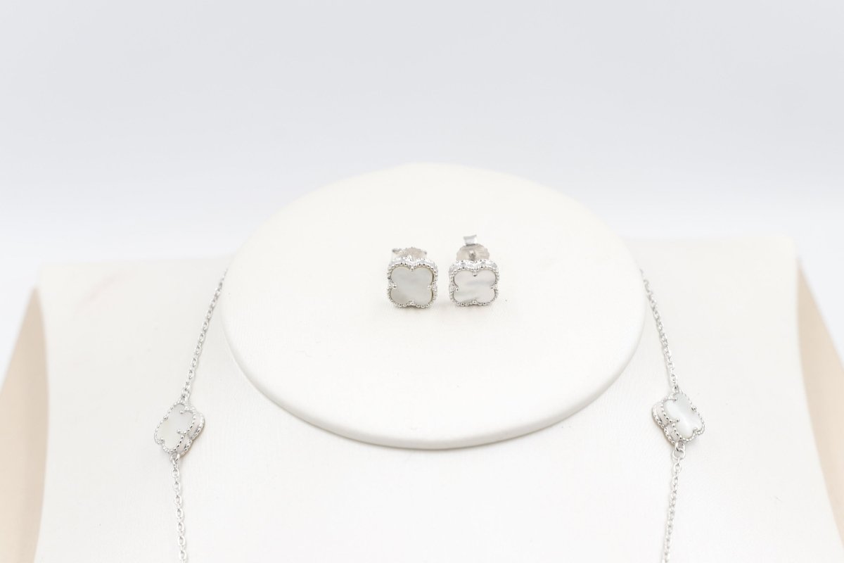 Stg Silver Necklace and Earring set with white Motif IRA01