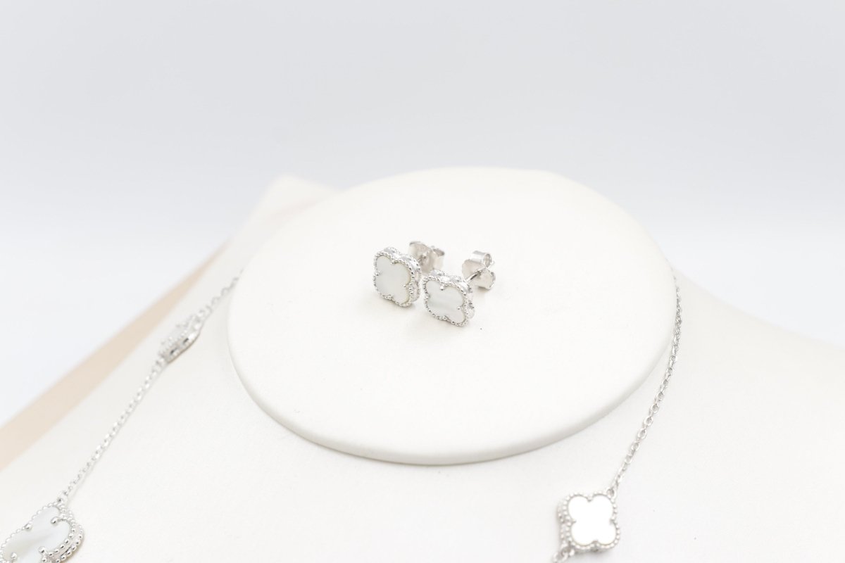 Stg Silver Necklace and Earring set with white Motif IRA01