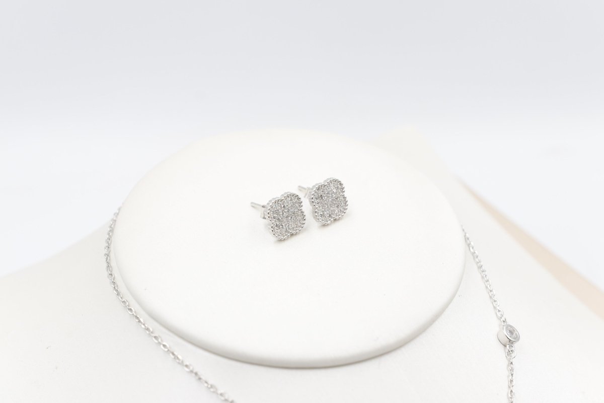 Stg Silver Necklace and Earring set with Motif IRA05