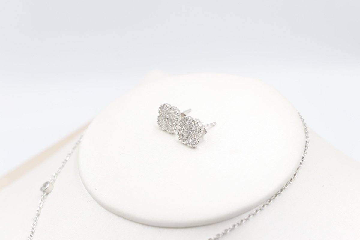 Stg Silver Necklace and Earring set with Motif IRA05