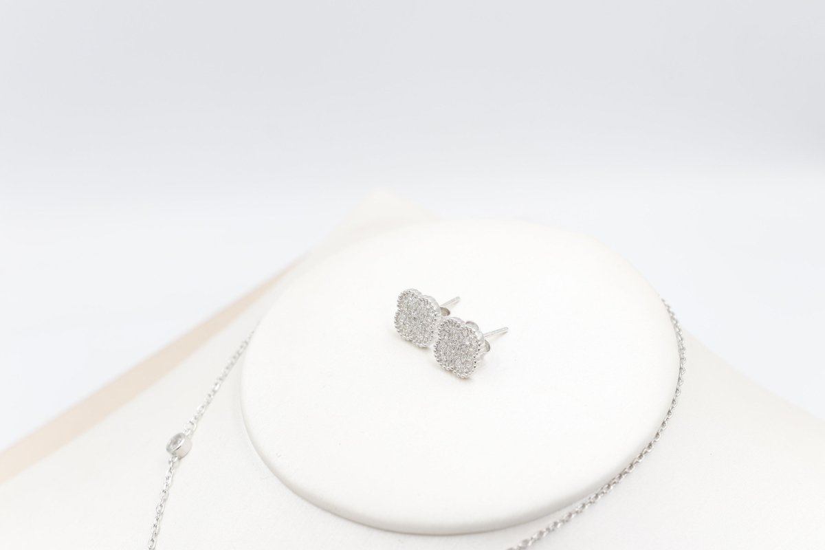 Stg Silver Necklace and Earring set with Motif IRA05
