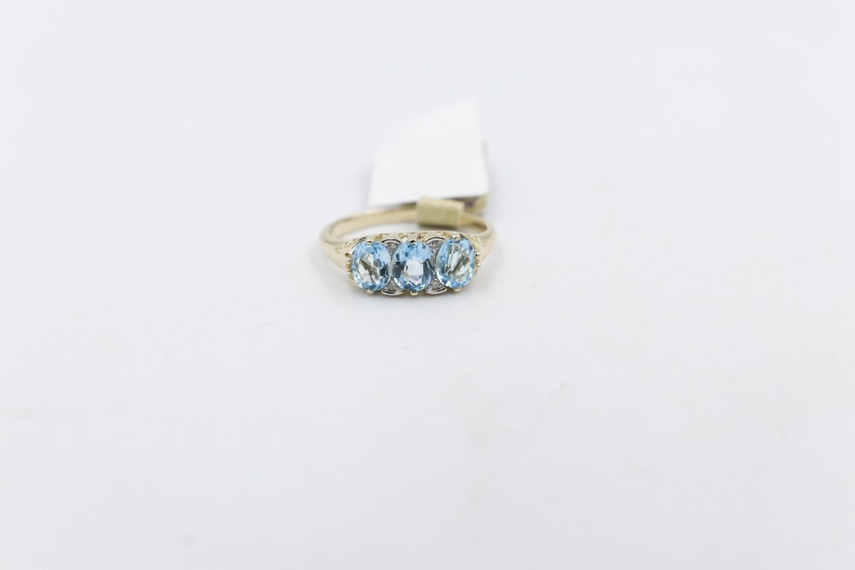 9ct Gold Blue Topaz & Diamond ring SYR7986BT