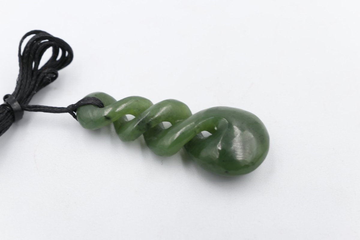 New Zealand Greenstone Triple Twist HPN328