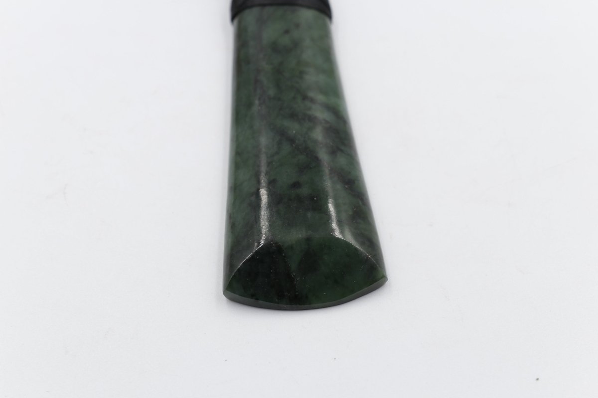 New Zealand  Greenstone Polished Toki FP94L