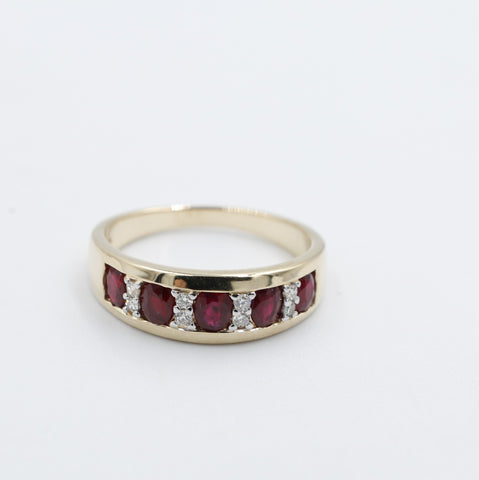 9ct Gold Genuine Ruby & Diamond ring SJ5RIN0092EMDI