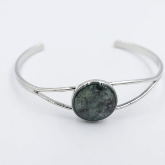New Zealand Greenstone Silver Plated Bangle BBJ4204BG