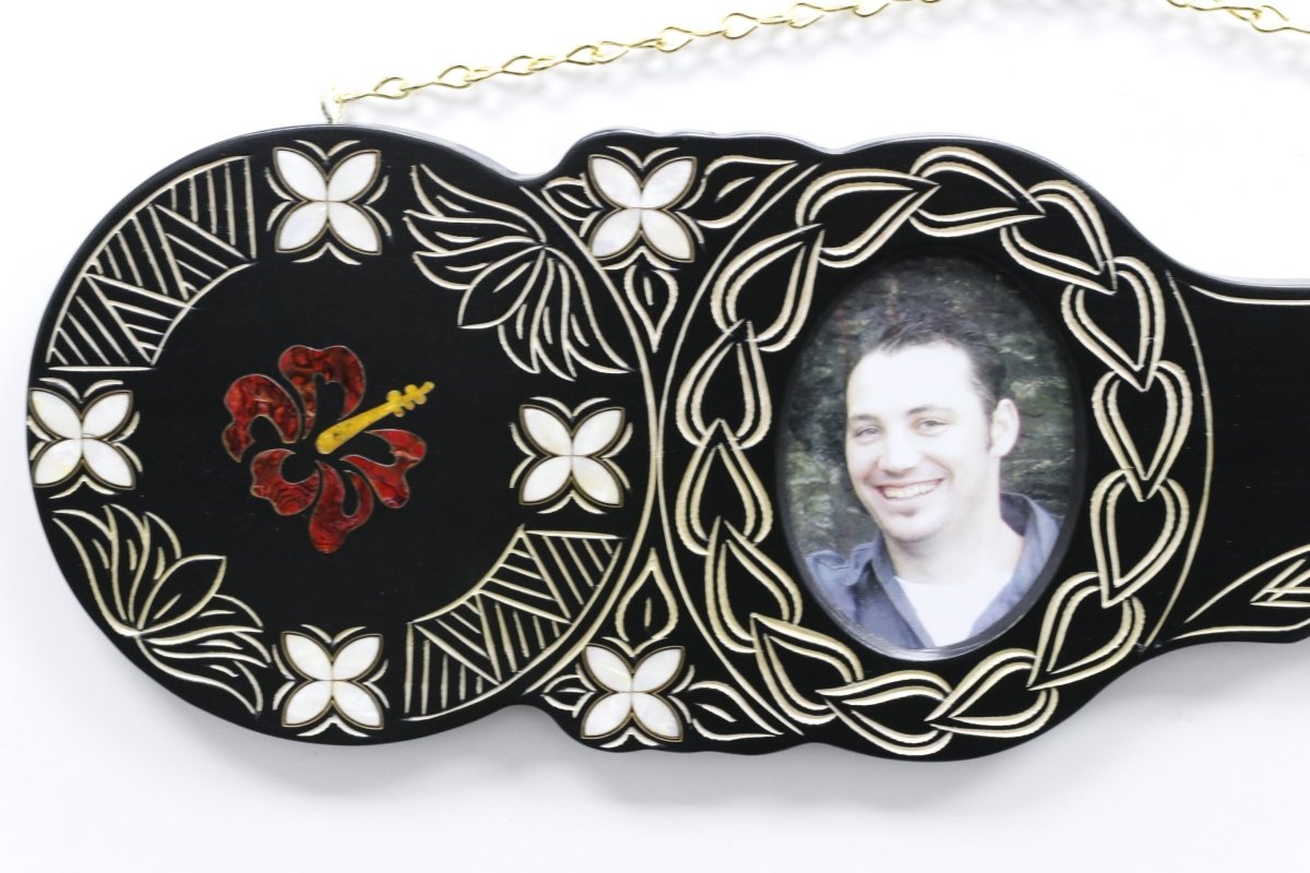 Native New Zealand Wooden 21st key with Hibiscus WM438SJ2H