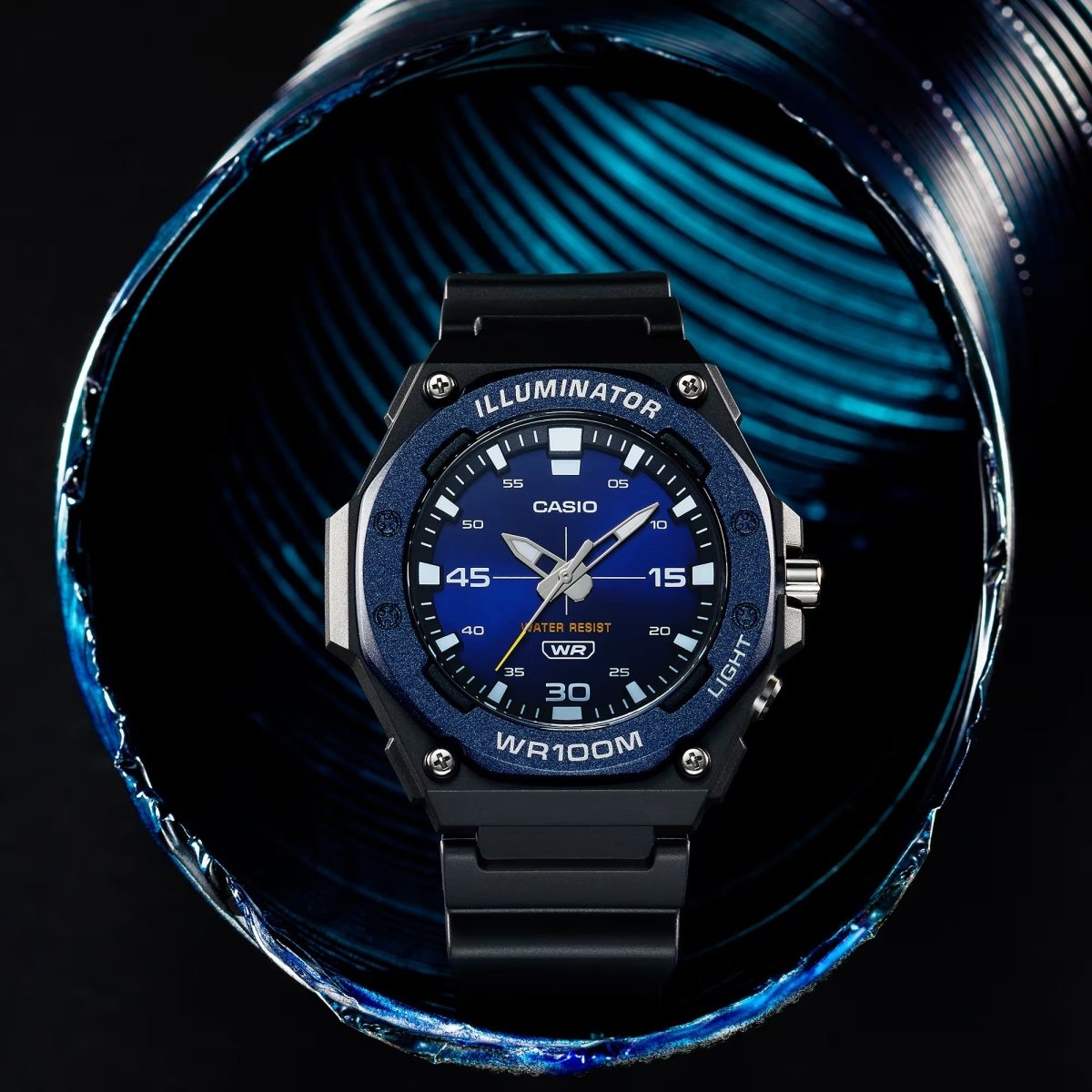 Casio heavy Duty Analogue 100WR MW-620H-2AV