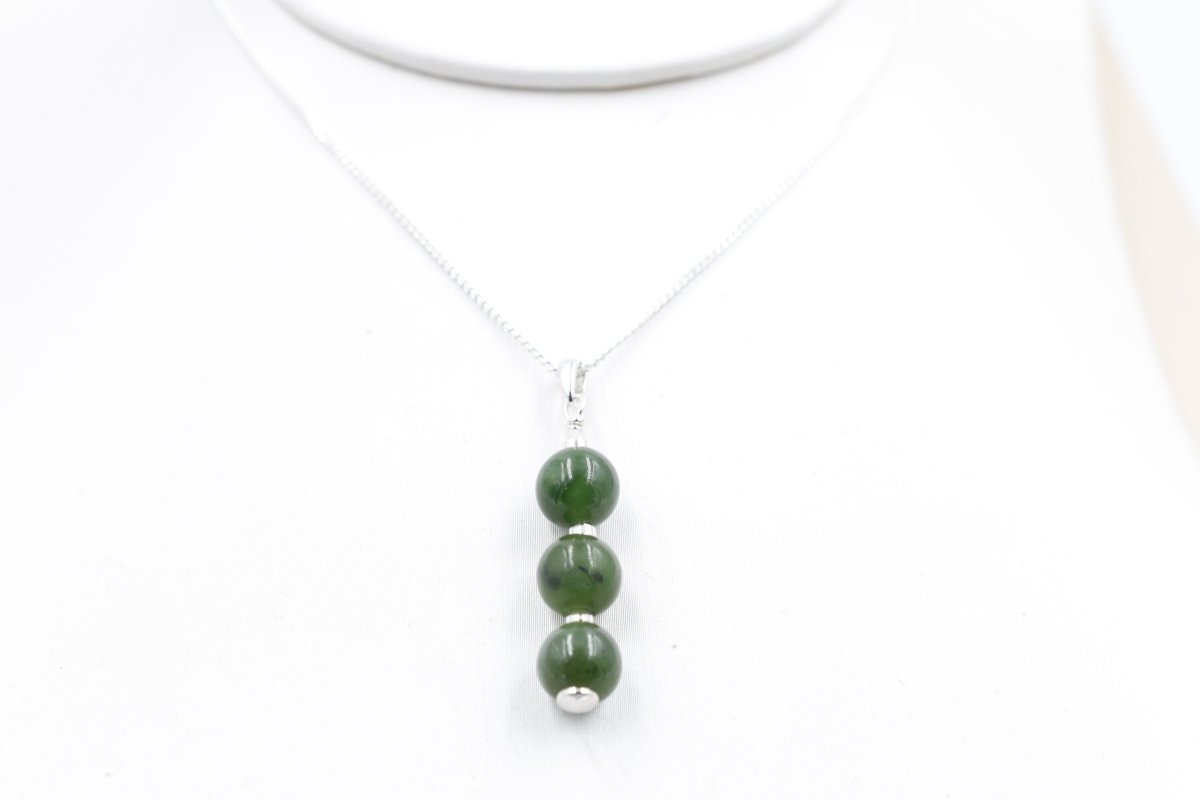 Stg Silver Set New Zealand Greenstone 3 Ball Drop Pendent