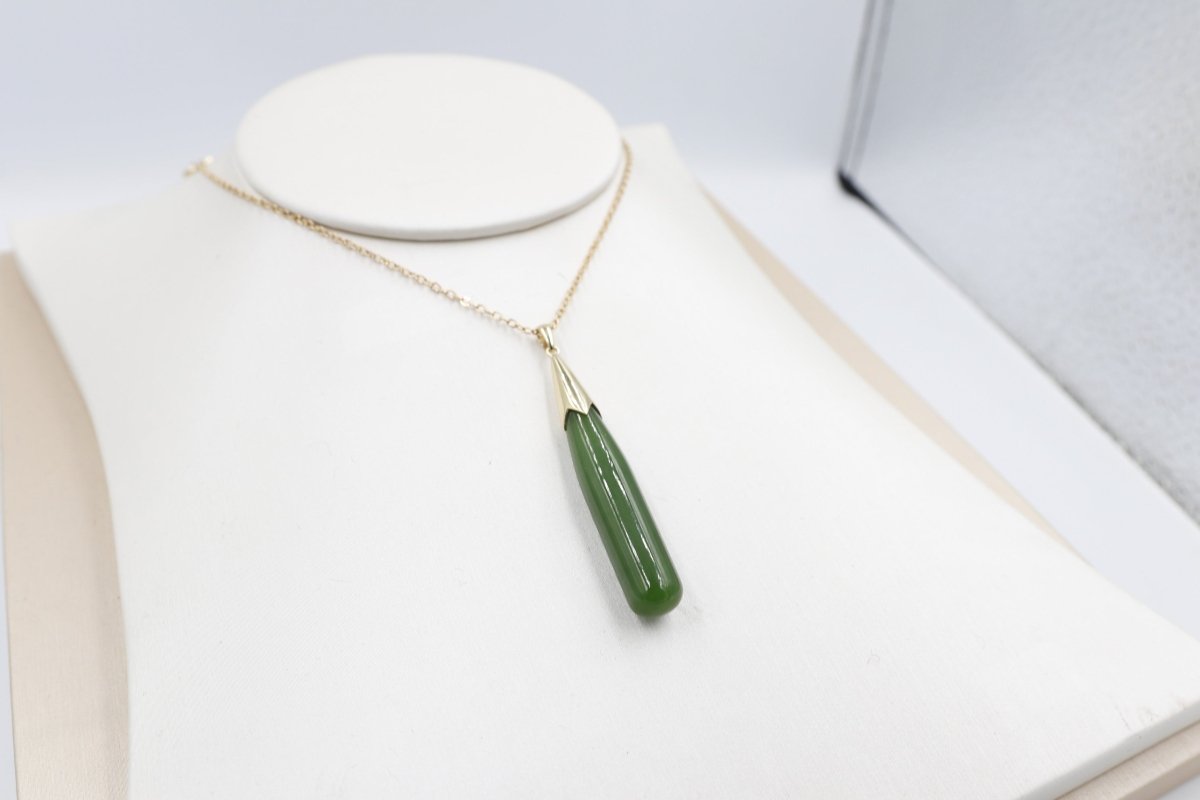 9ct Gold Set New Zealand Greenstone Pendent SYP3717G