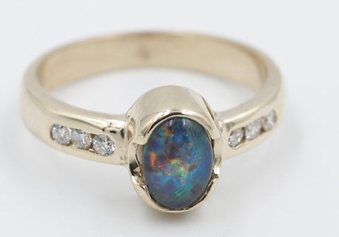 9ct Gold Opal Ring ALX17