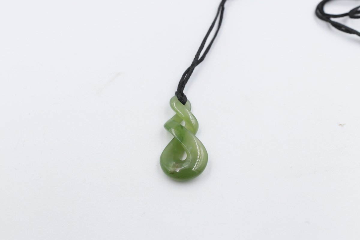 New Zealand Greenstone Twist
