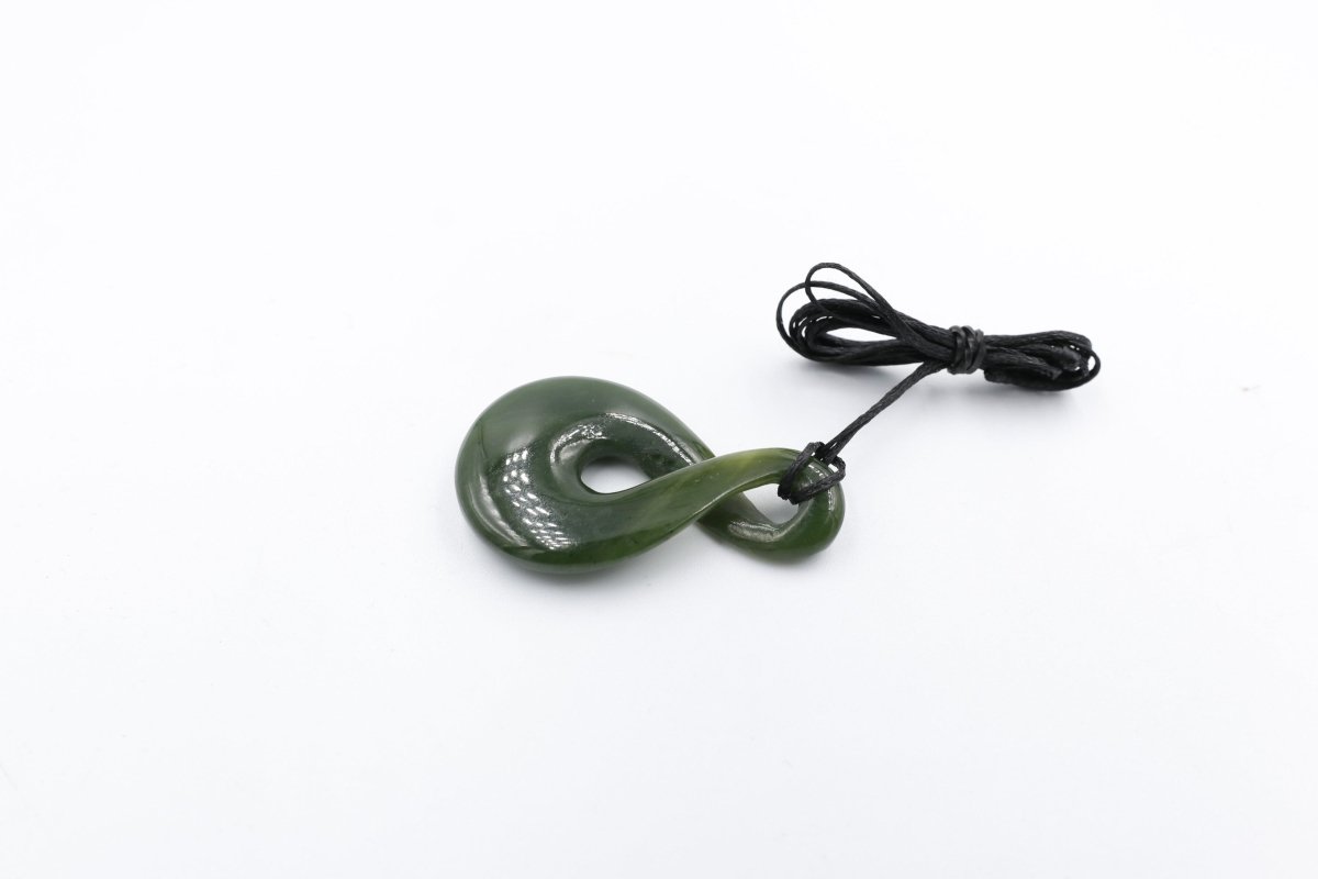 New Zealand Greenstone Twist