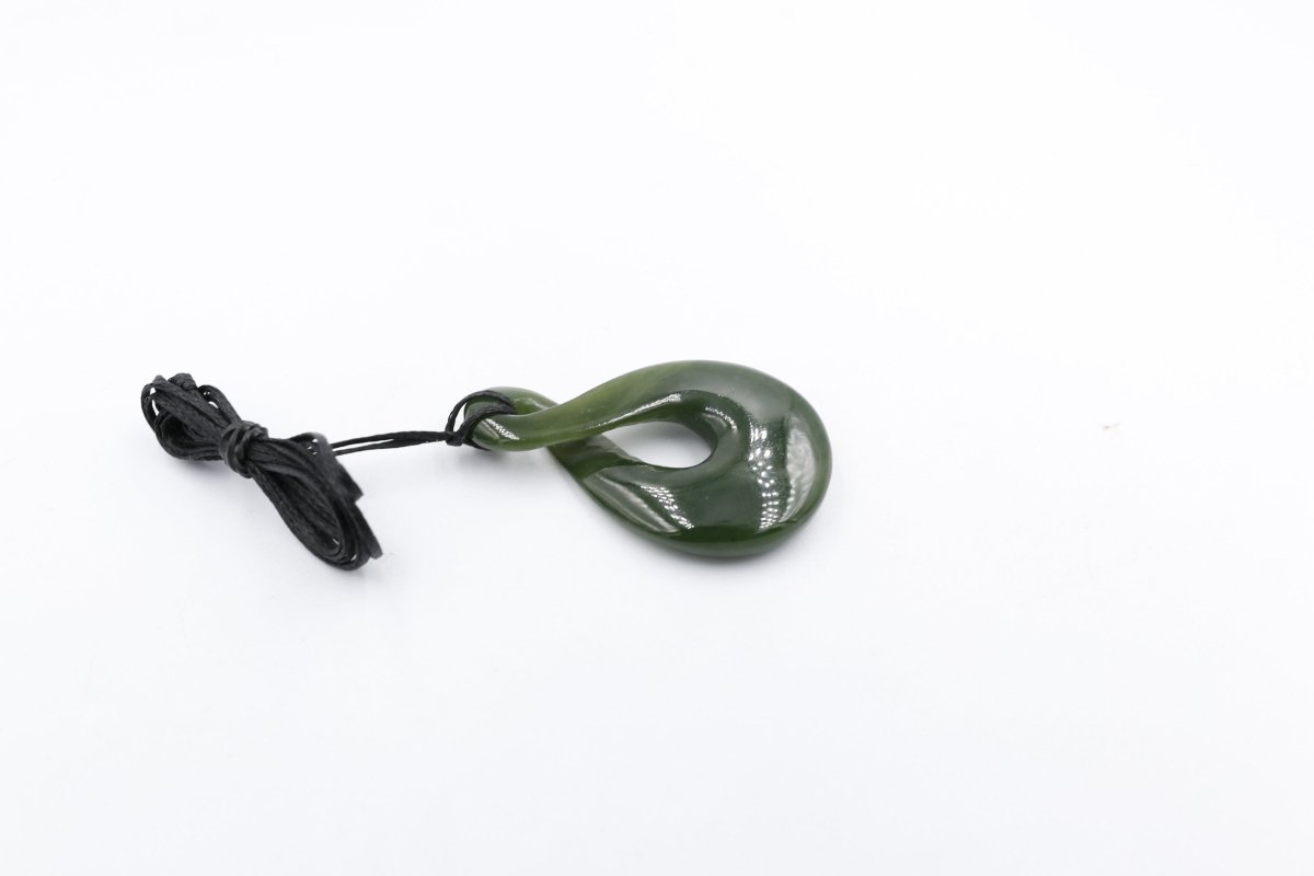 New Zealand Greenstone Twist