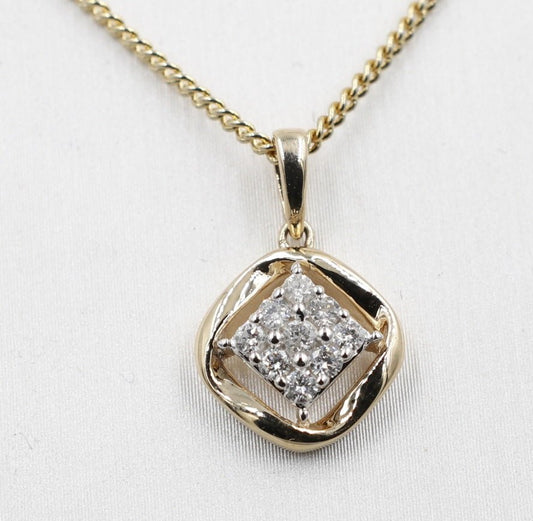 10K Gold Diamond Pendent TDW 0.15ct