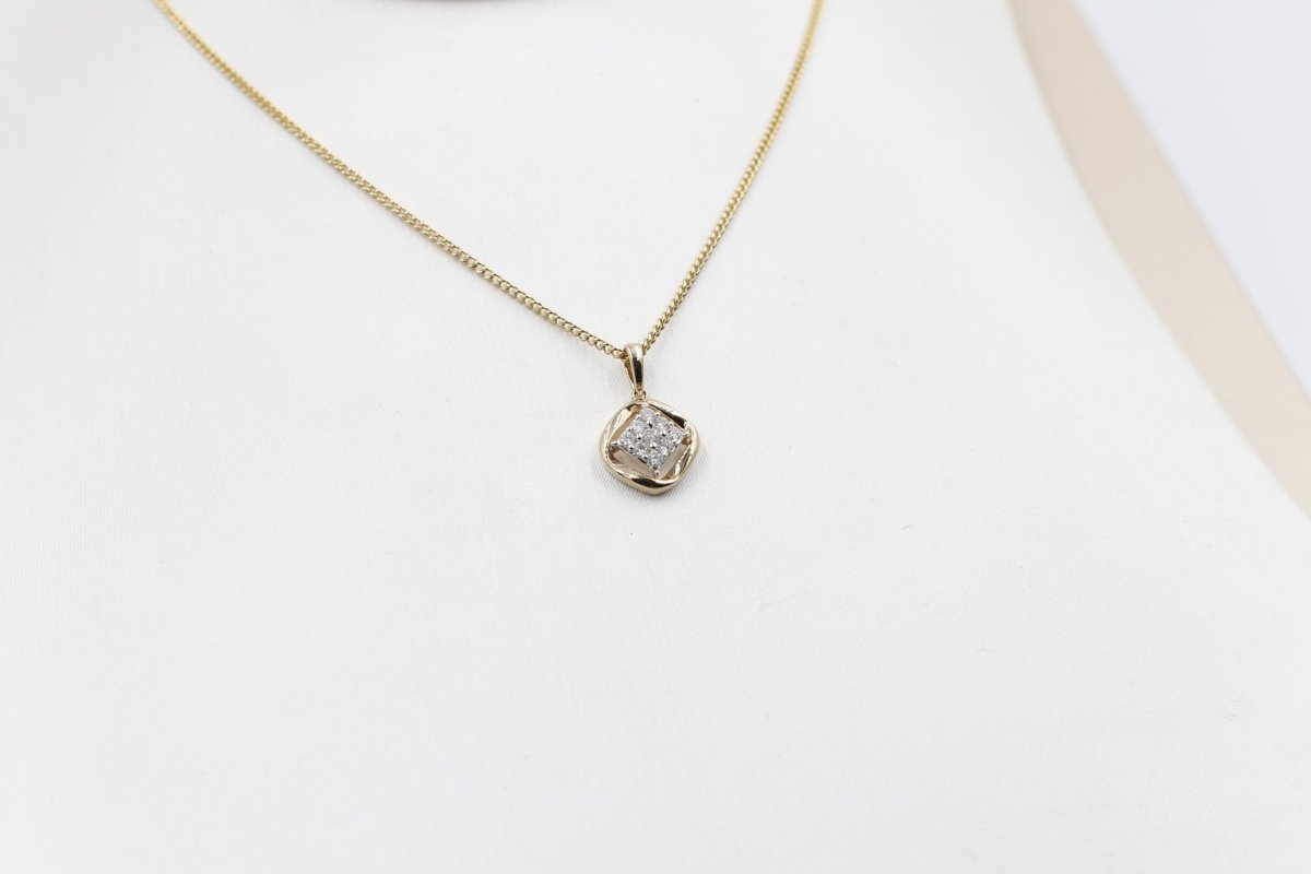 10K Gold Diamond Pendent TDW 0.15ct