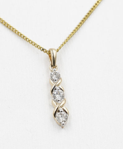 10K Gold Diamond Pendent TDW 0.33ct