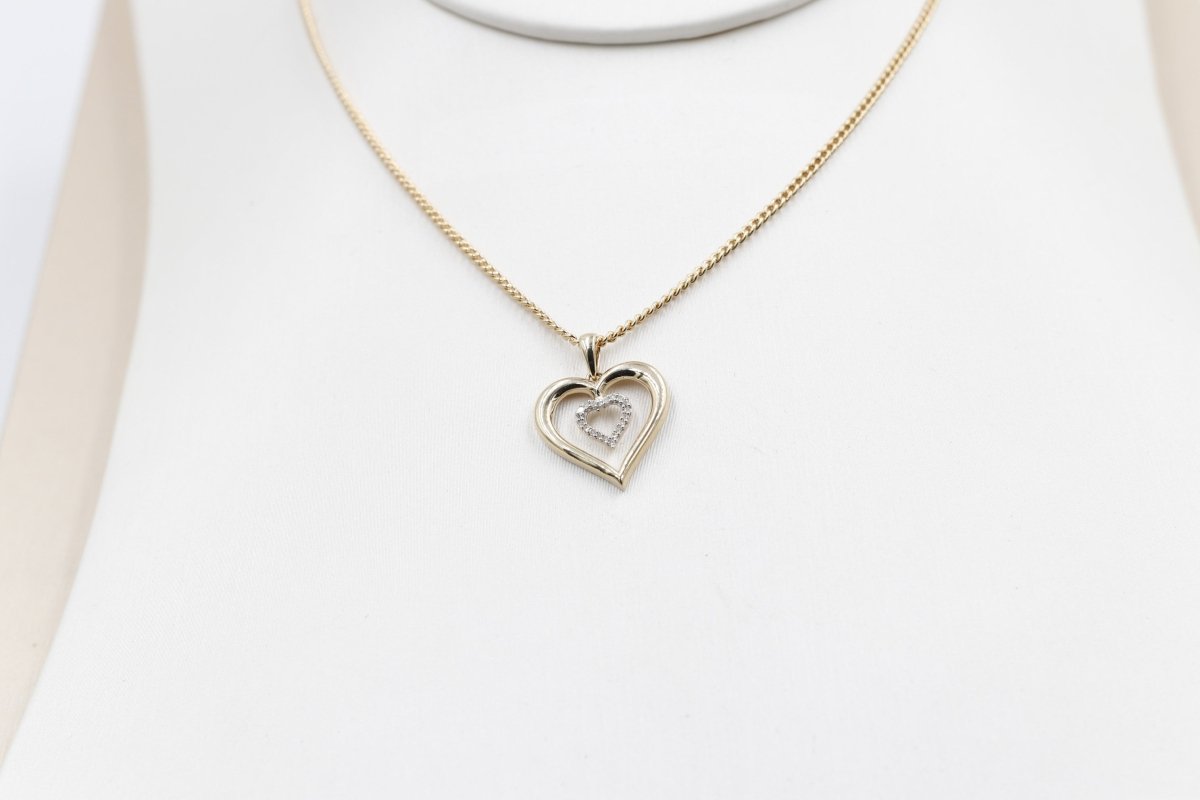 10K Gold Diamond Heart Pendent