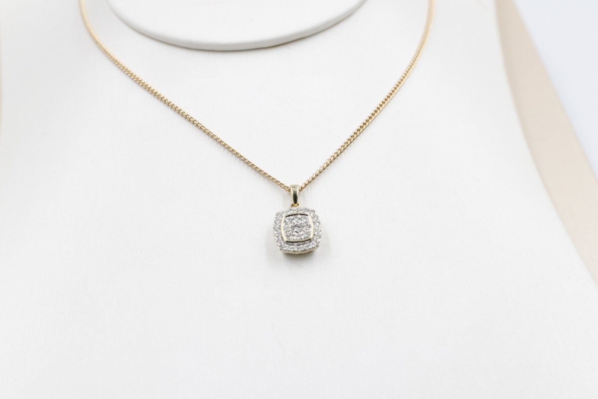 10K Gold Diamond Cluster Pendent 0.40ct