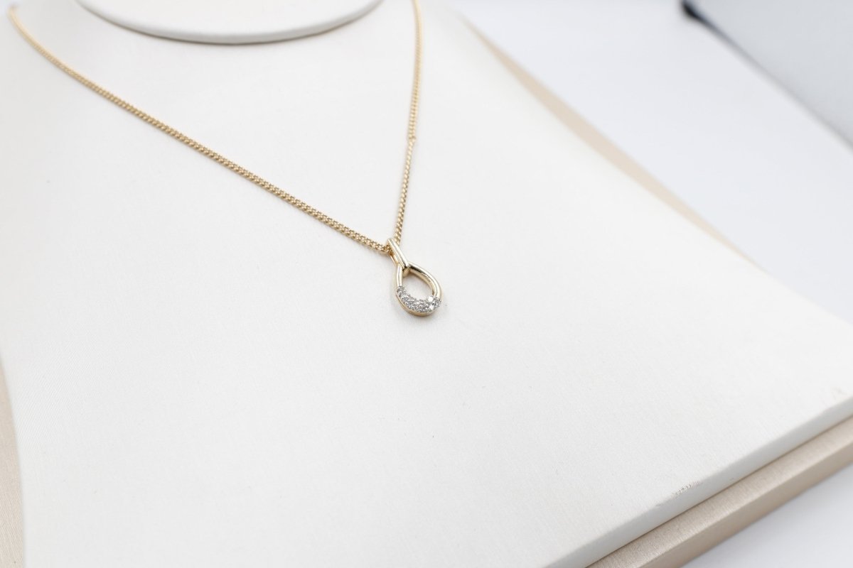 10K Gold Diamond Pendent