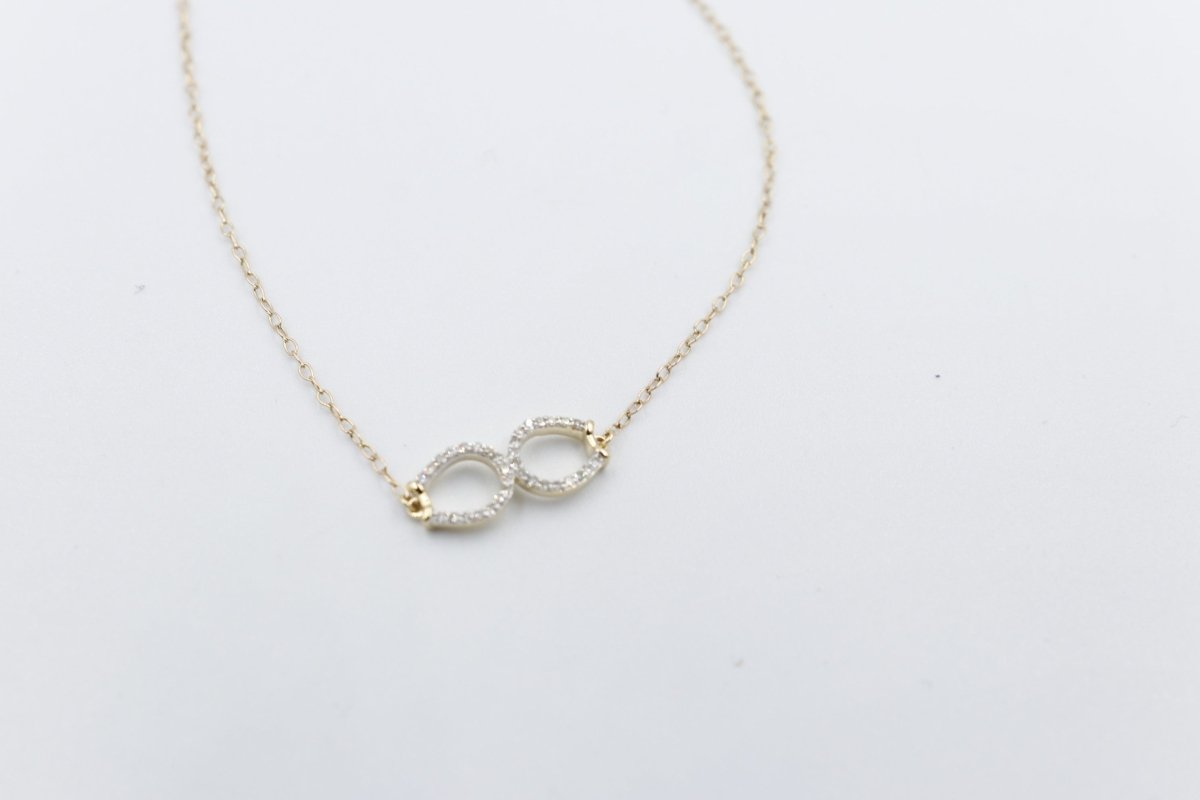 10K Gold Bracelet set with Diamonds