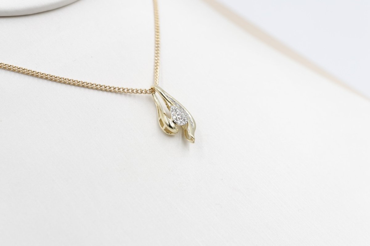 10K Gold Diamond Pendent