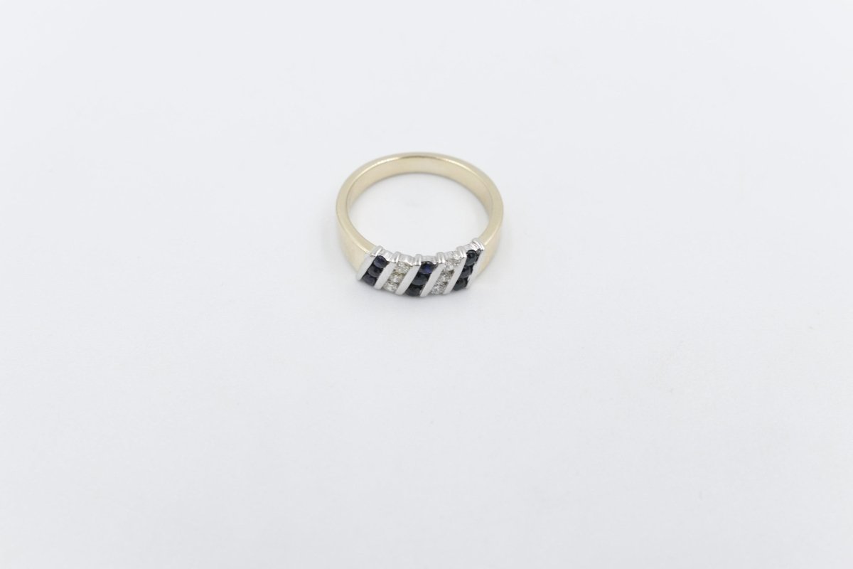 9ct Gold Genuine Sapphire & Diamond ring
