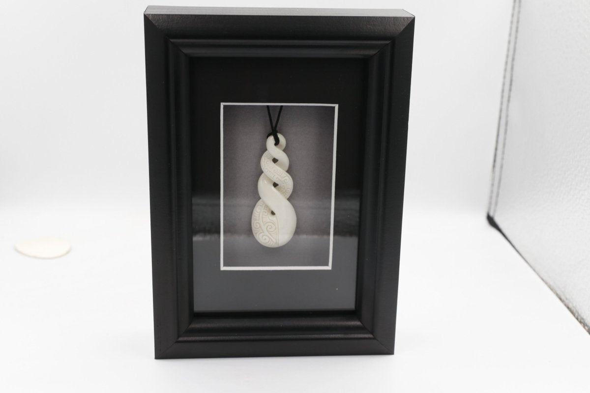 Framed Bone Twist - TFB82