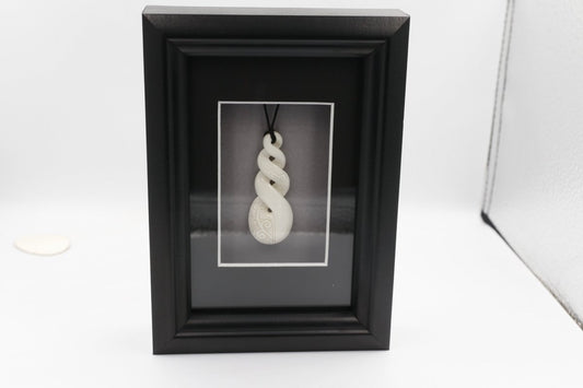 Framed Bone Twist - TFB82