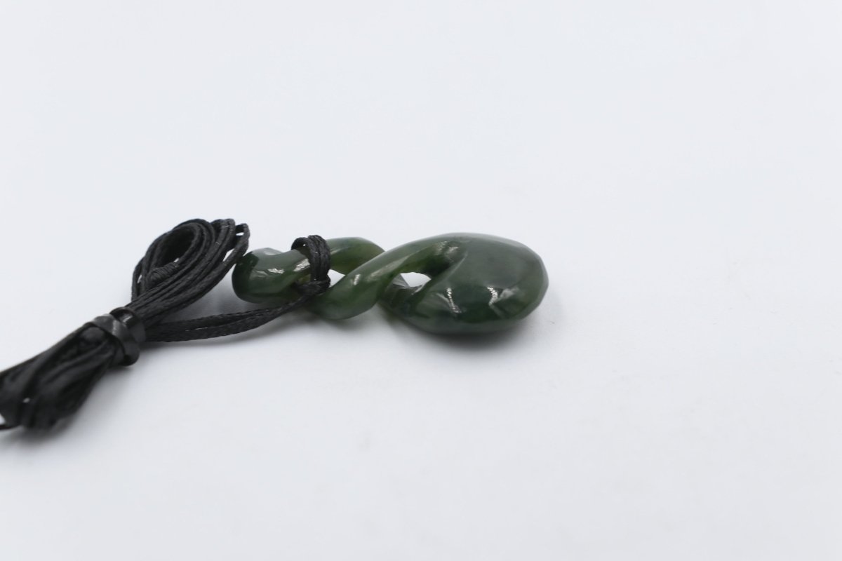 New Zealand Greenstone Twist